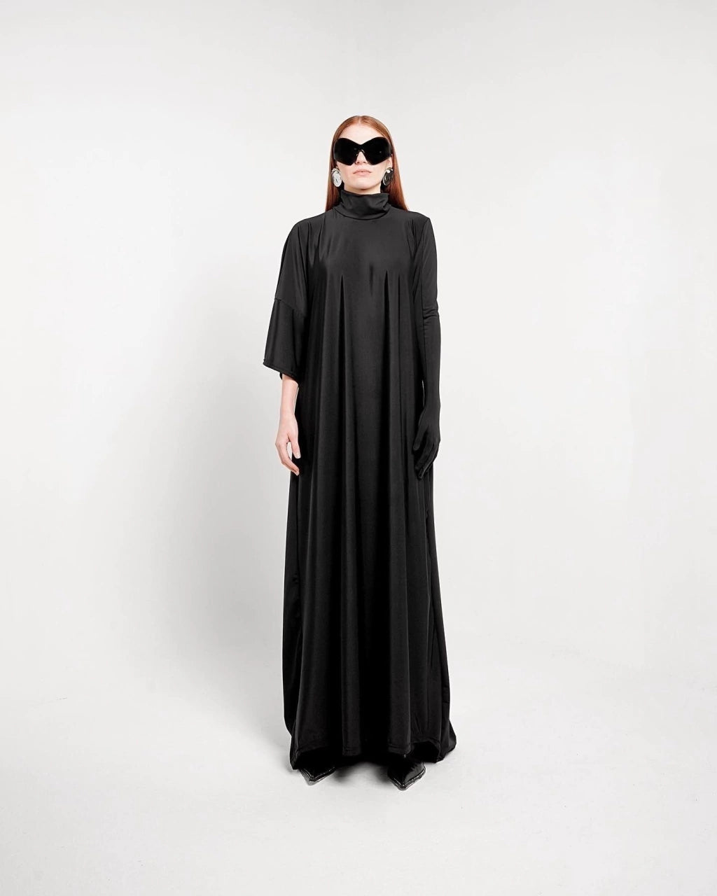 Flowy maxi asymmetric dress