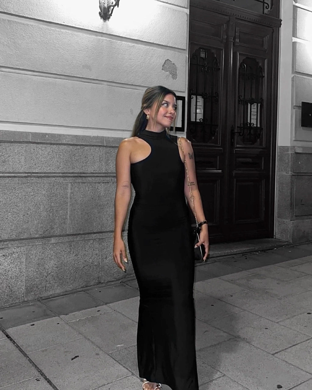 Sleeveless asymmetric maxi dress