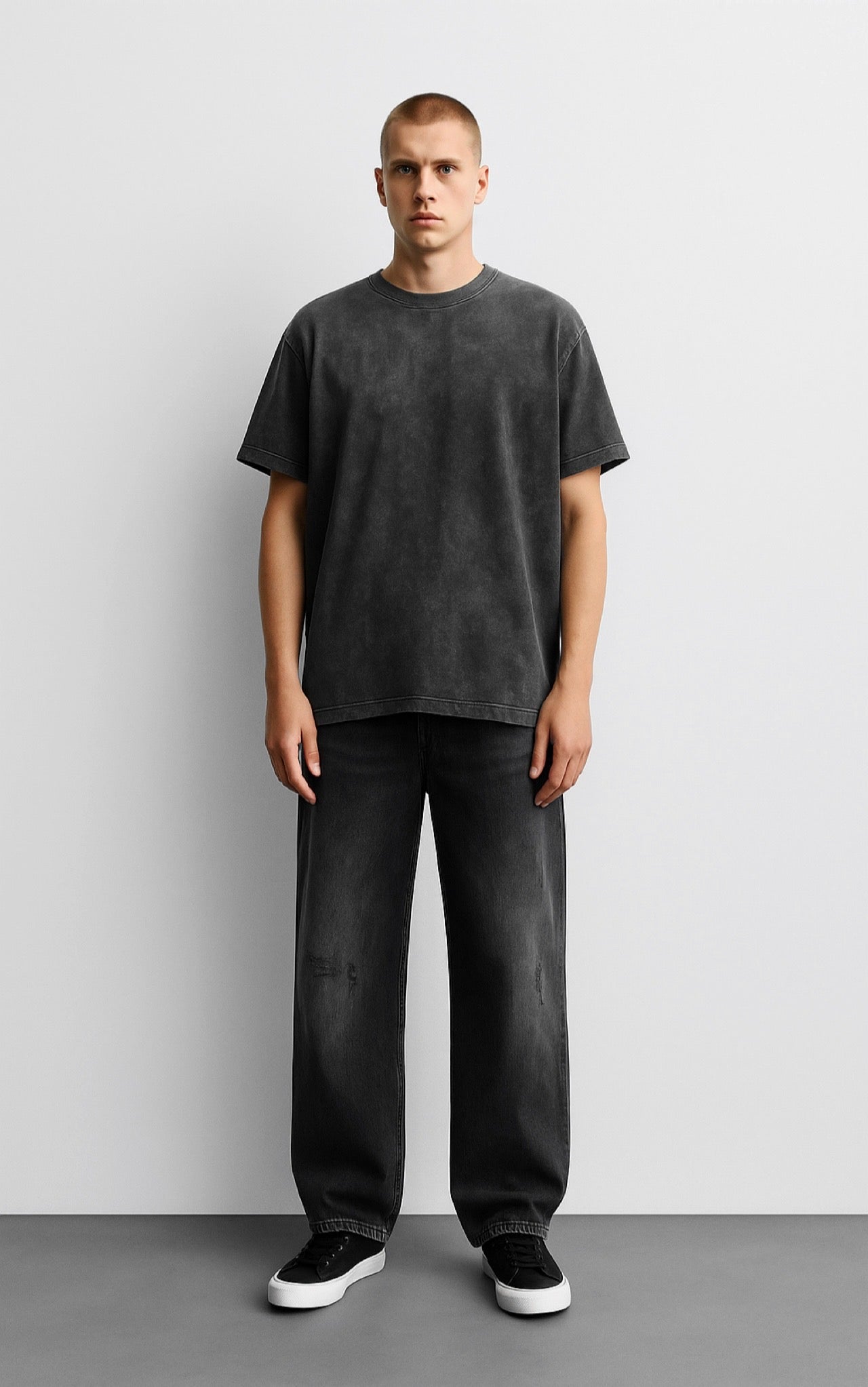 Oversized acid wash t-shirt