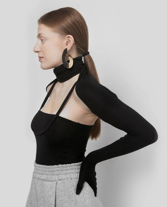 U top with sleeves